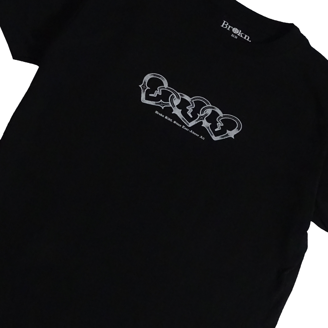 HEARTCHAINS TEE